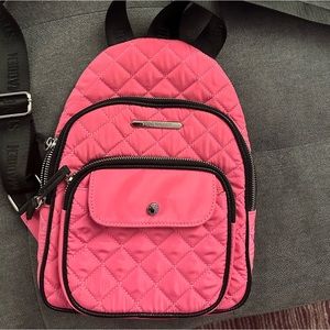 Cute pink Steve Madden crossbody